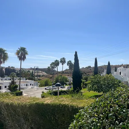 Myinzu - Club Village Garden אלבופיירה