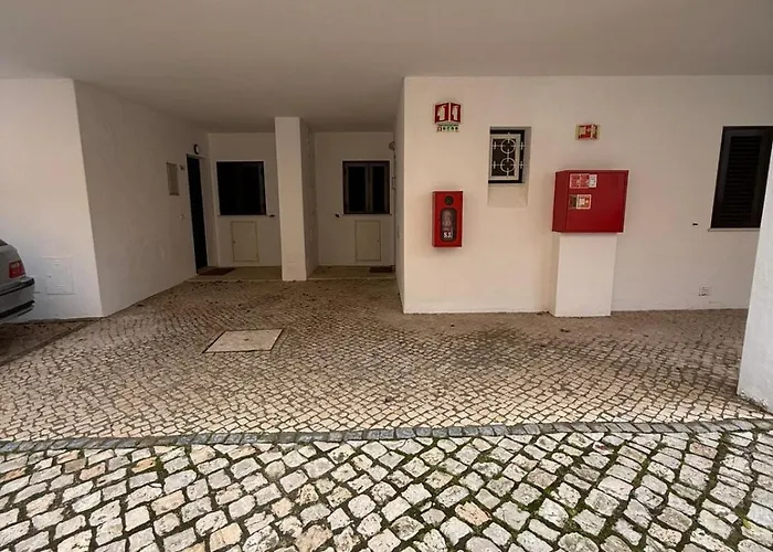 Myinzu - Club Village Garden Apartment *