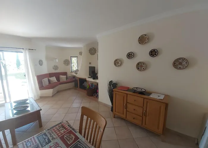 Myinzu - Club Village Garden Apartment