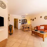Lägenhet Myinzu - Club Village Garden