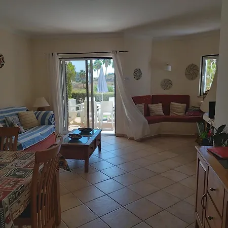 Myinzu - Club Village Garden Apartament