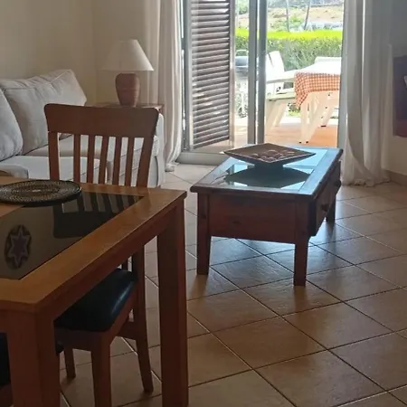 Myinzu - Club Village Garden Apartment